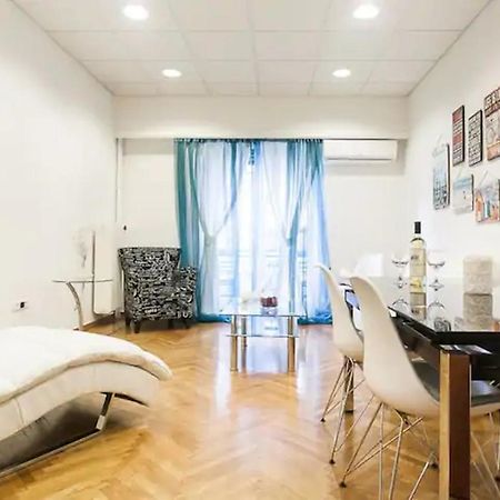 4Bdr Amazing Spacious Full Apt In Plaka Apartamento Atenas Exterior foto