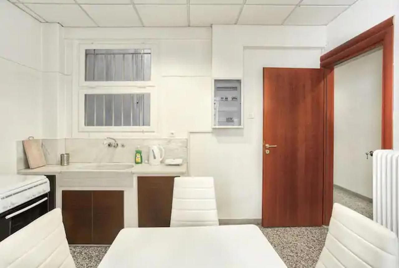 4Bdr Amazing Spacious Full Apt In Plaka Apartamento Atenas Exterior foto